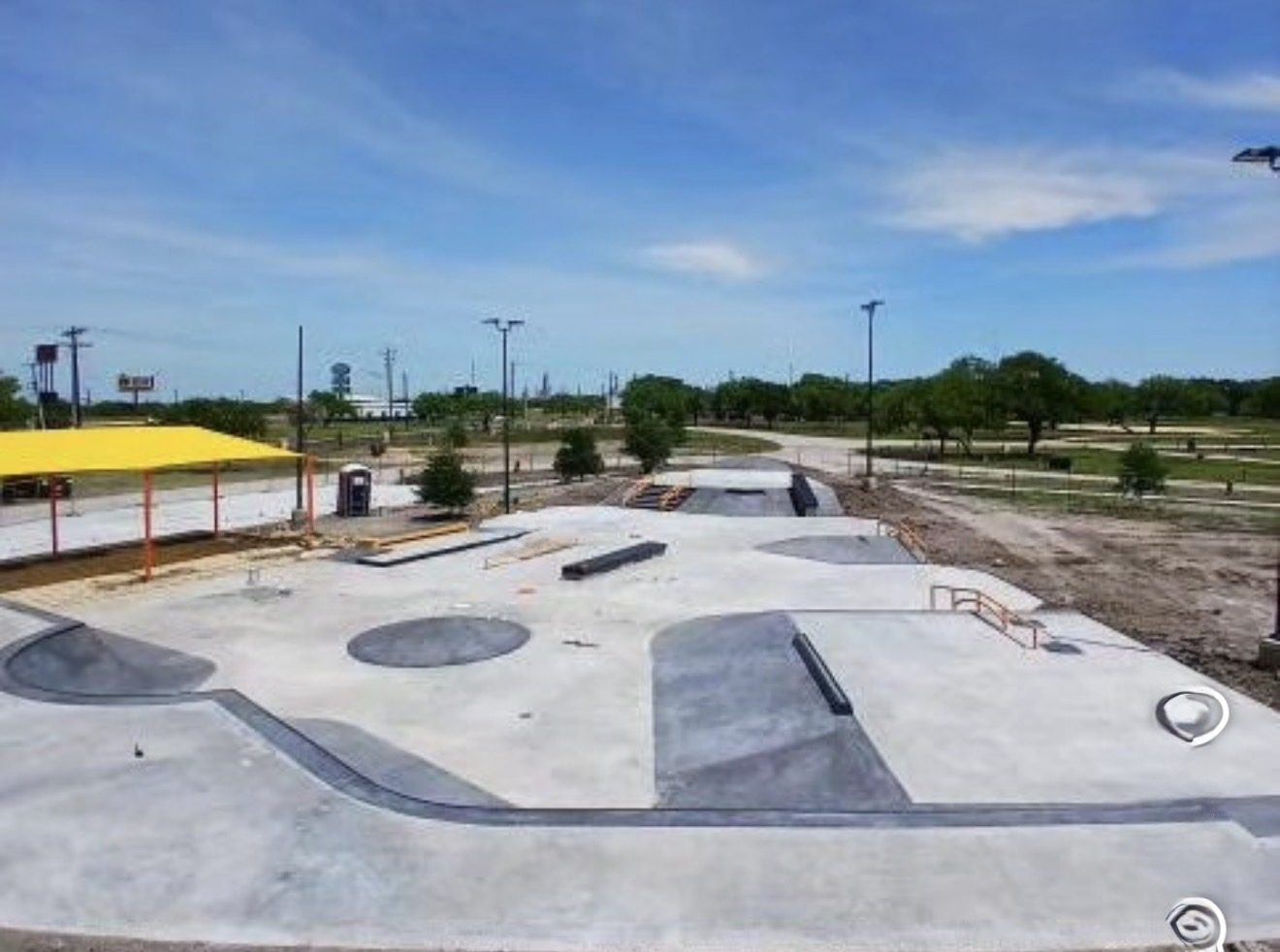 West Guth Park photo 2